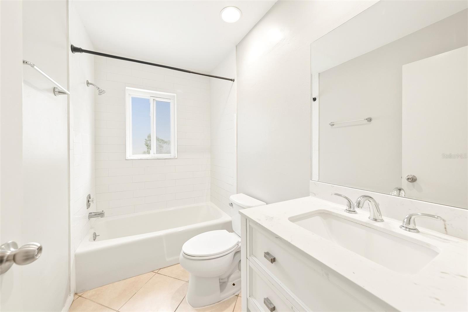 1215 39TH ST W — photo 12