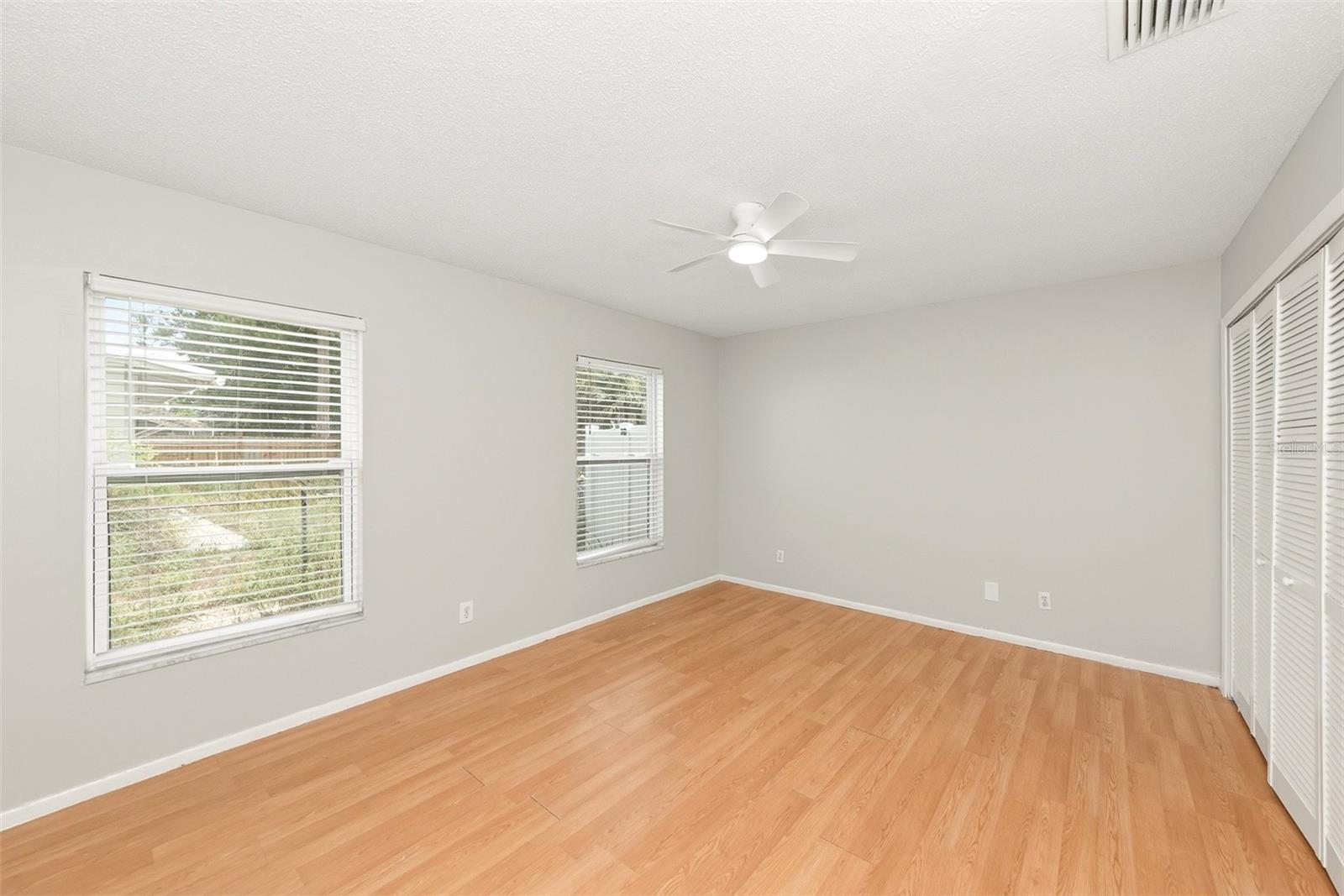 1215 39TH ST W — photo 6