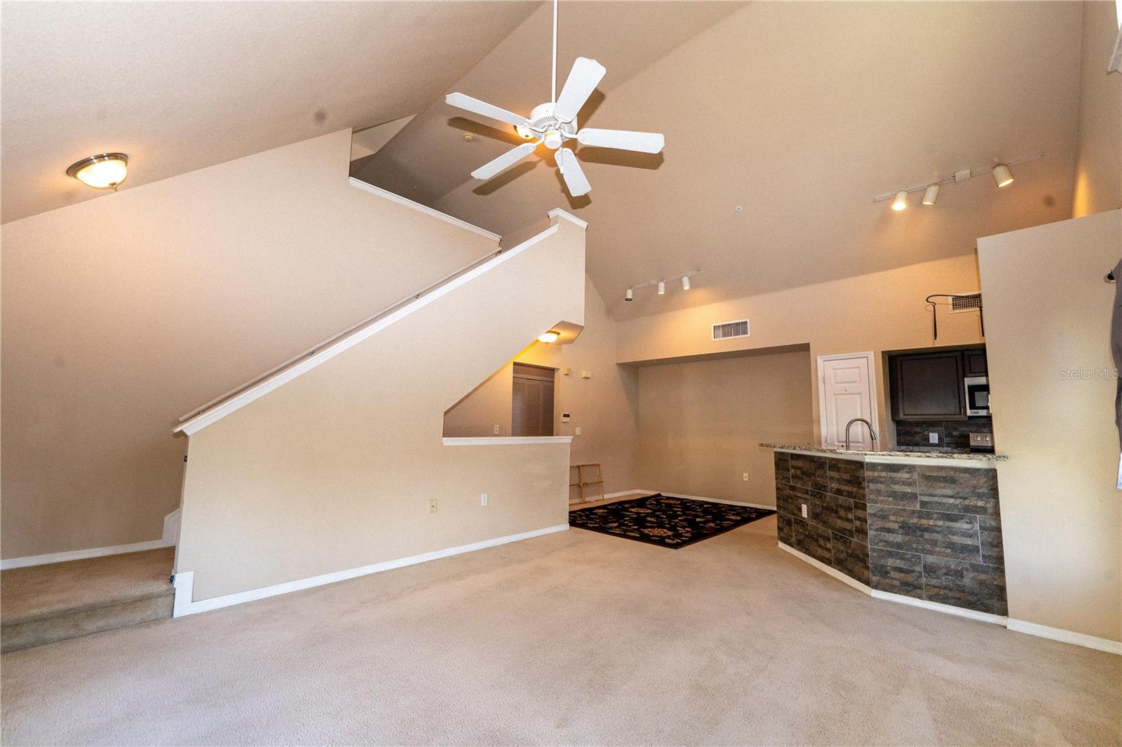 5511 ROSEHILL RD #203 — photo 12