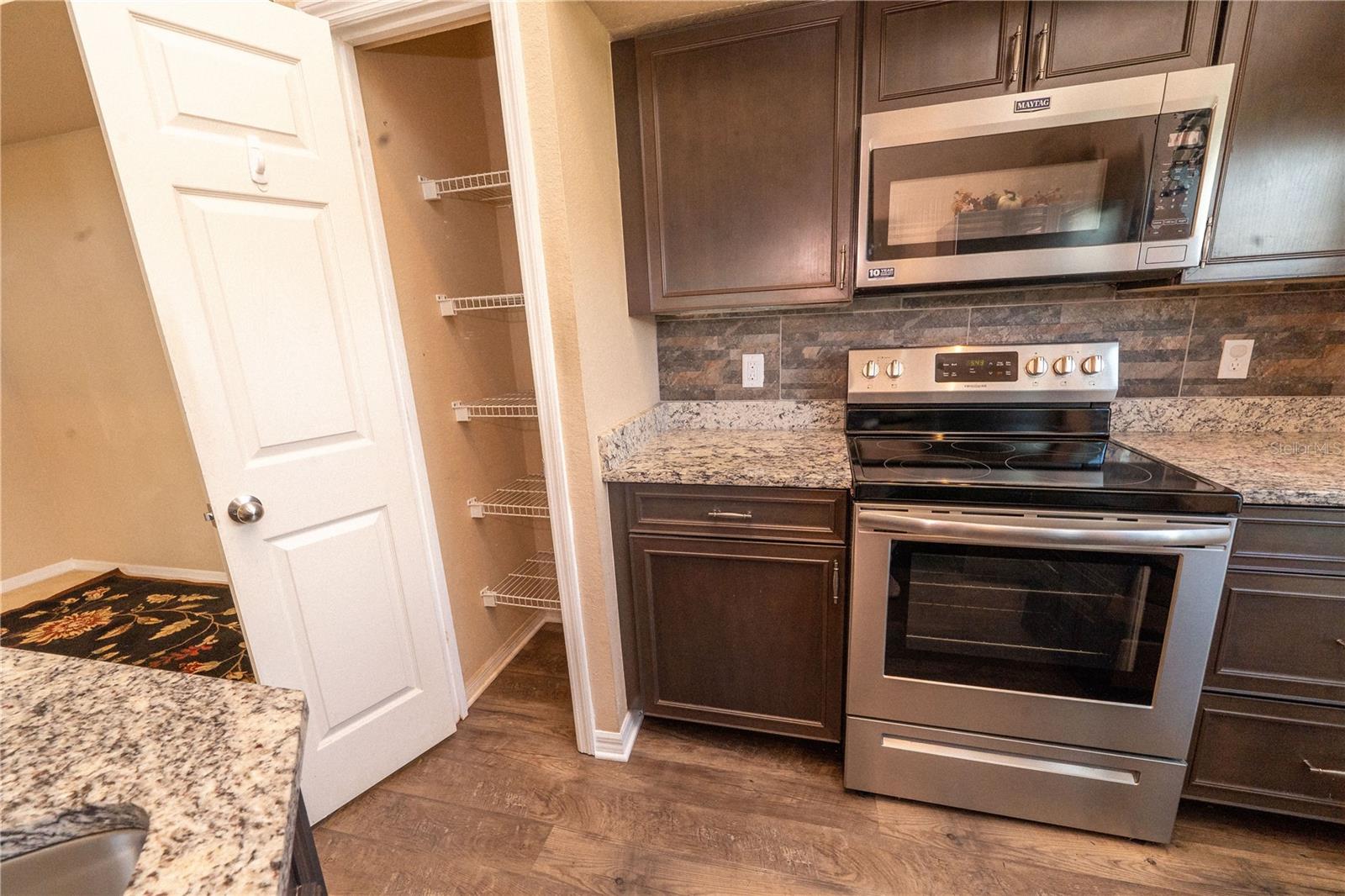 5511 ROSEHILL RD #203 — photo 7