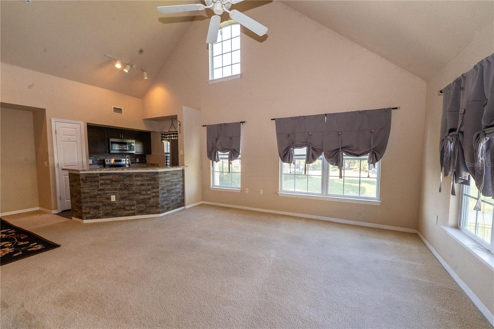 5511 ROSEHILL RD #203 — photo 11