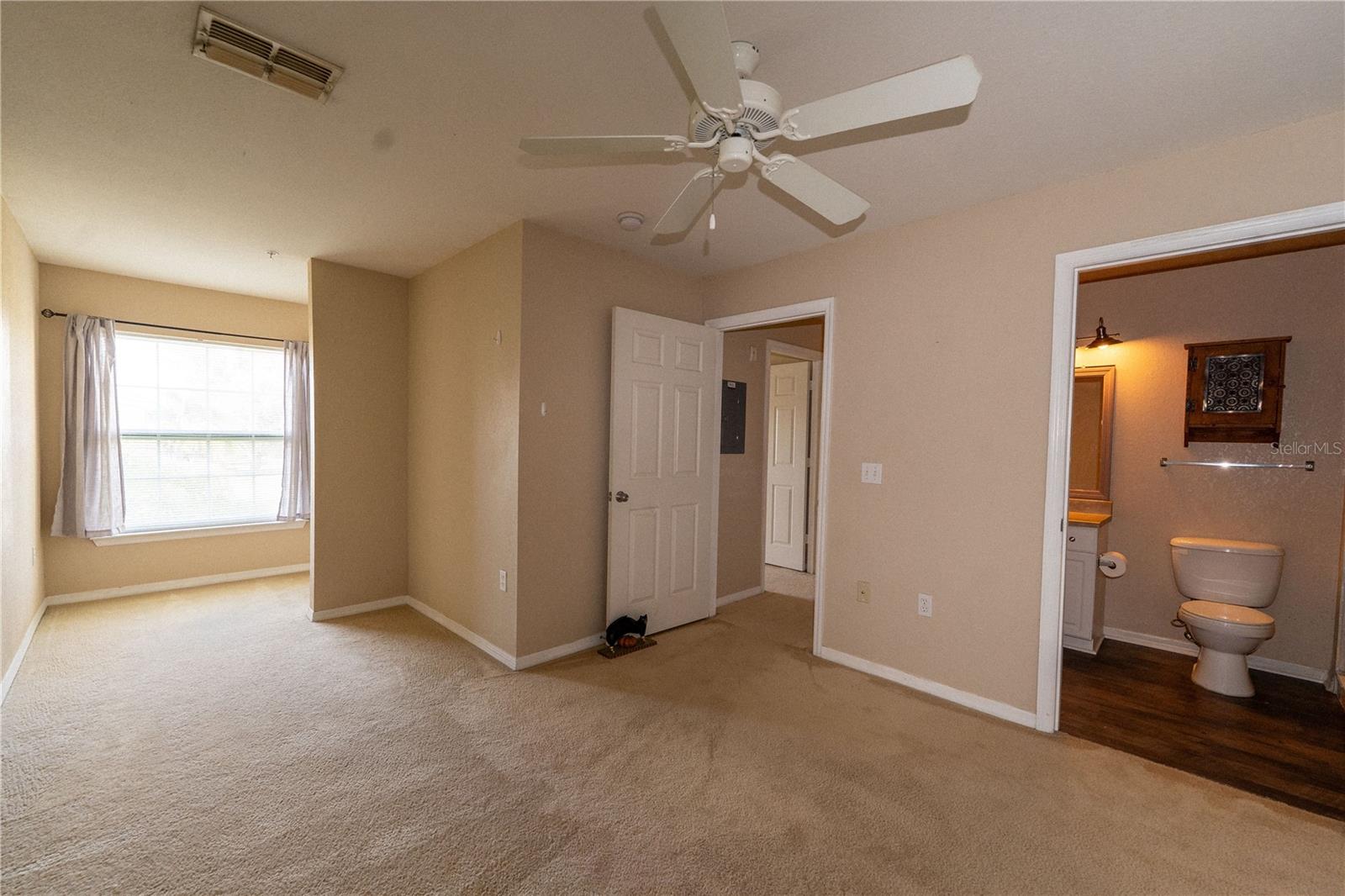 5511 ROSEHILL RD #203 — photo 21