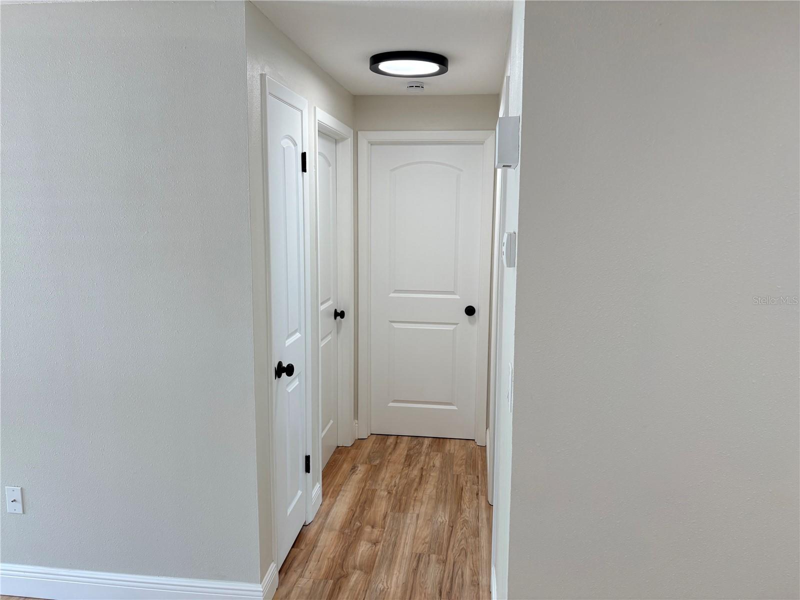 7350 FAIRFAX DR — photo 21