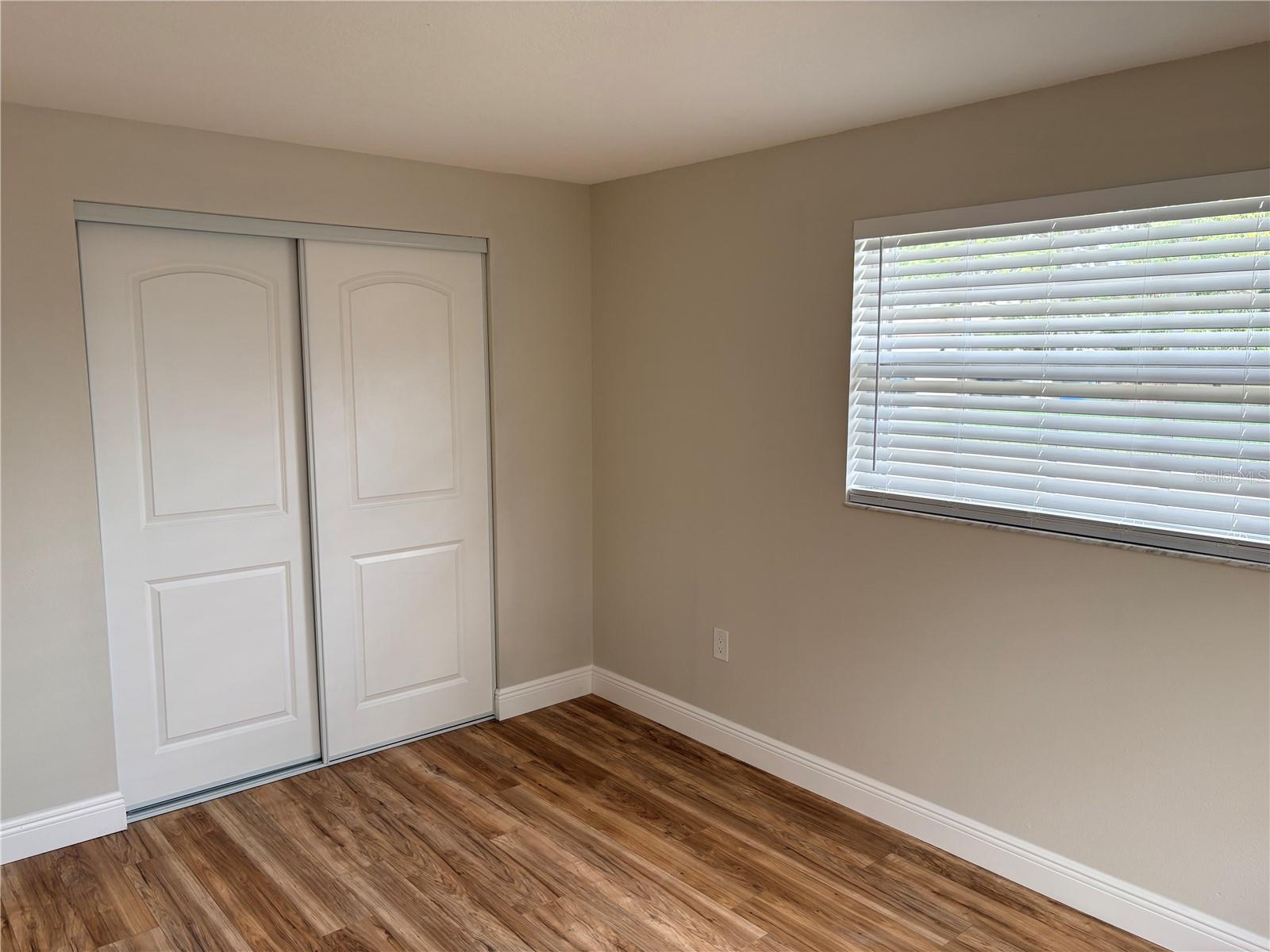 7350 FAIRFAX DR — photo 13