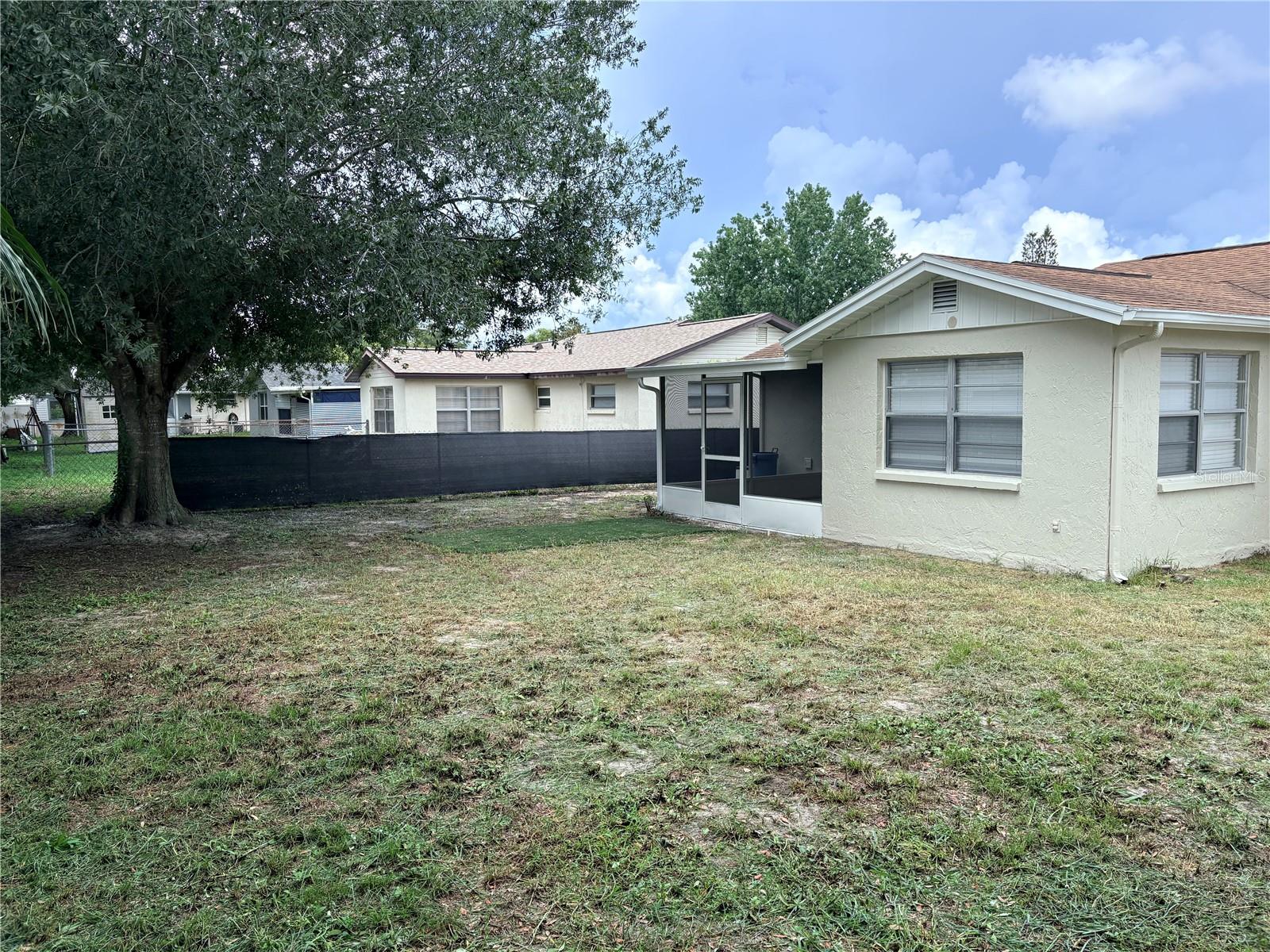 7350 FAIRFAX DR — photo 25