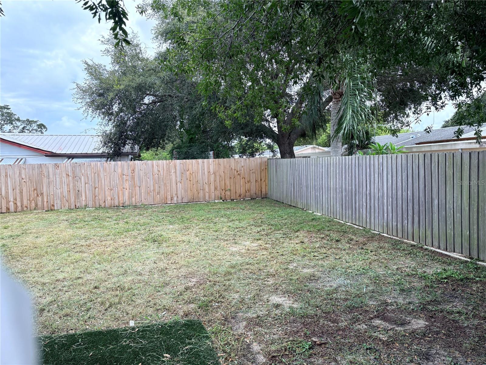 7350 FAIRFAX DR — photo 27