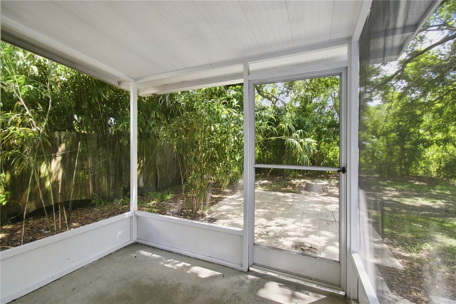 13417 BEECHBERRY DR — photo 37