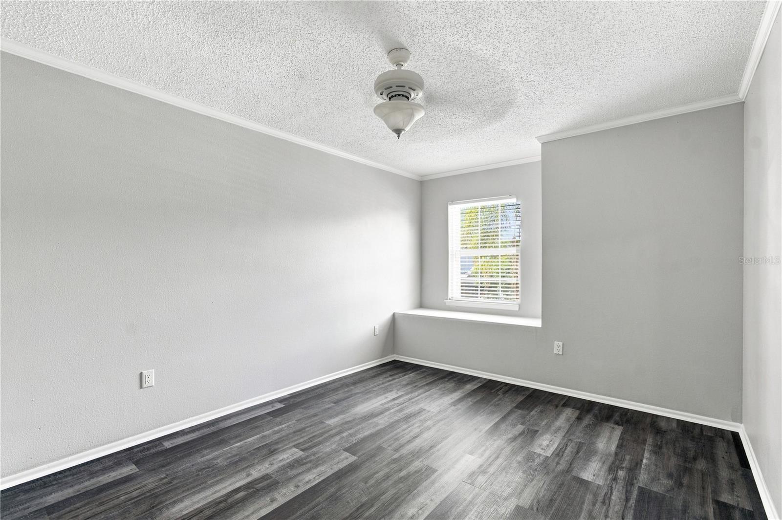 13417 BEECHBERRY DR — photo 34