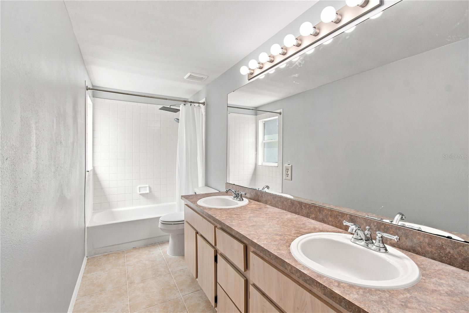13417 BEECHBERRY DR — photo 20