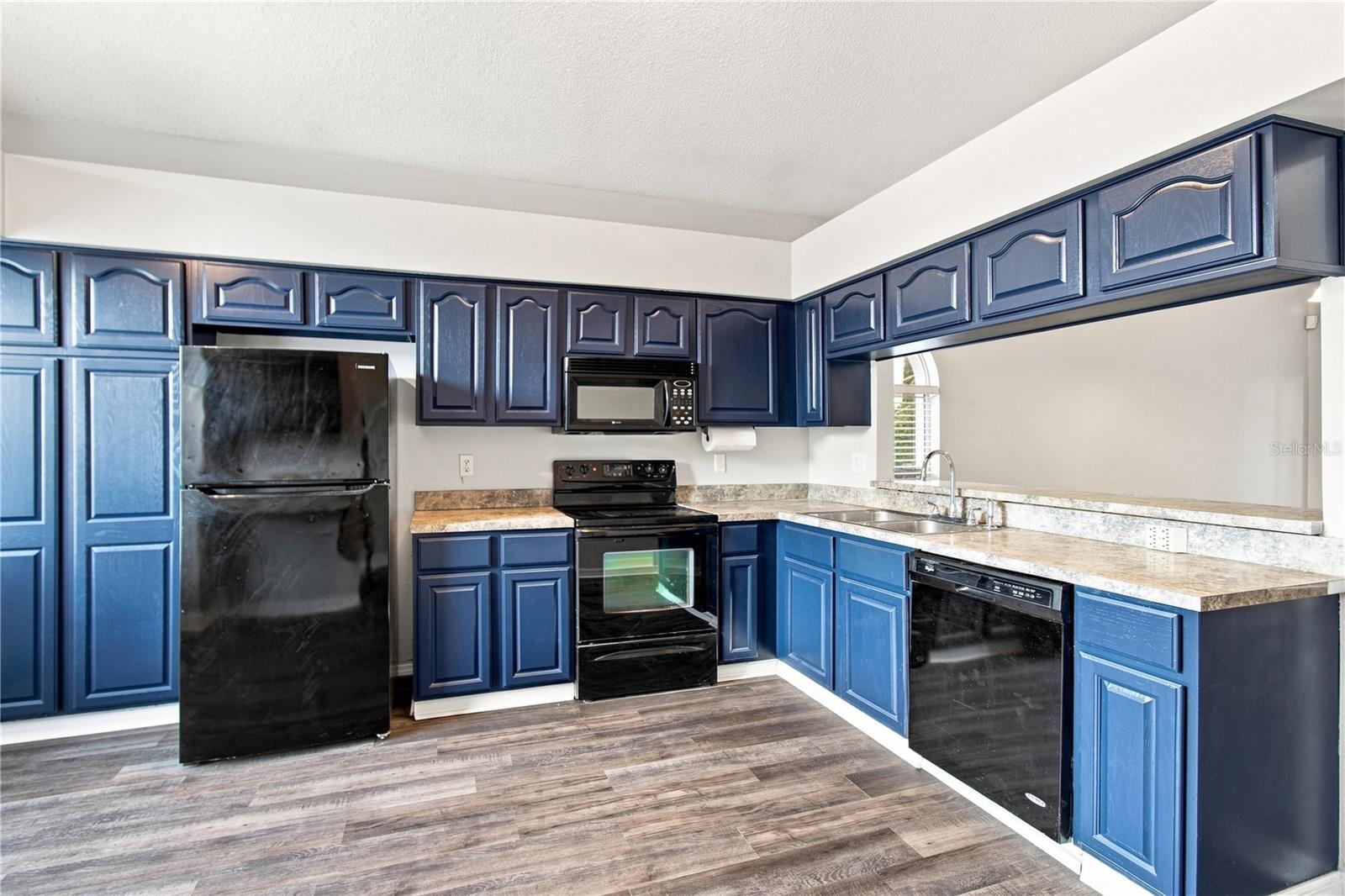 13417 BEECHBERRY DR — photo 6