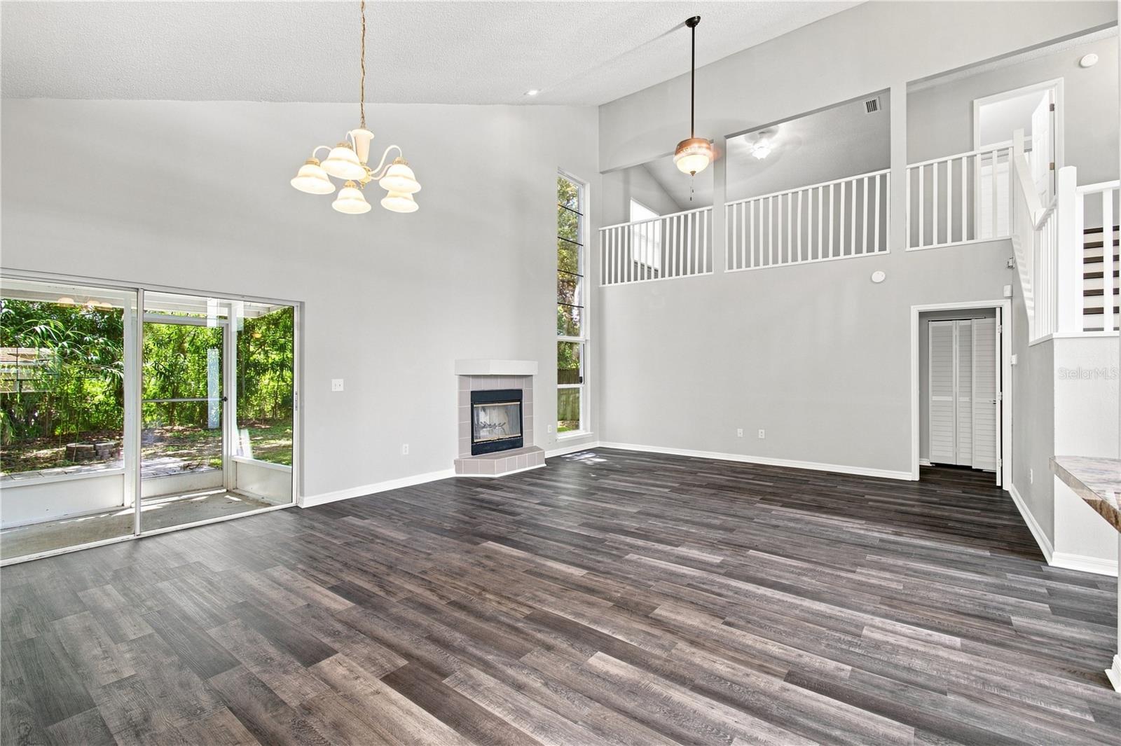 13417 BEECHBERRY DR — photo 11