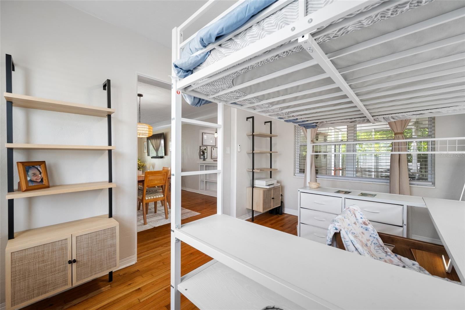 6219 HAMPTON DR N — photo 16