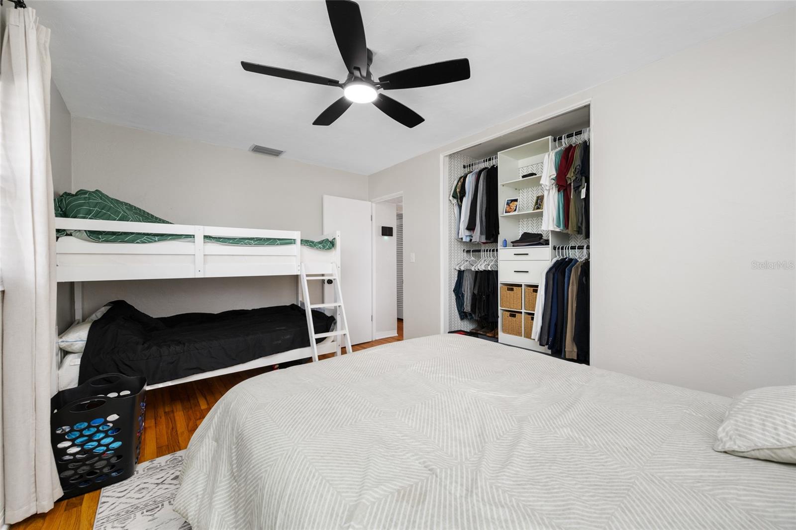 6219 HAMPTON DR N — photo 25