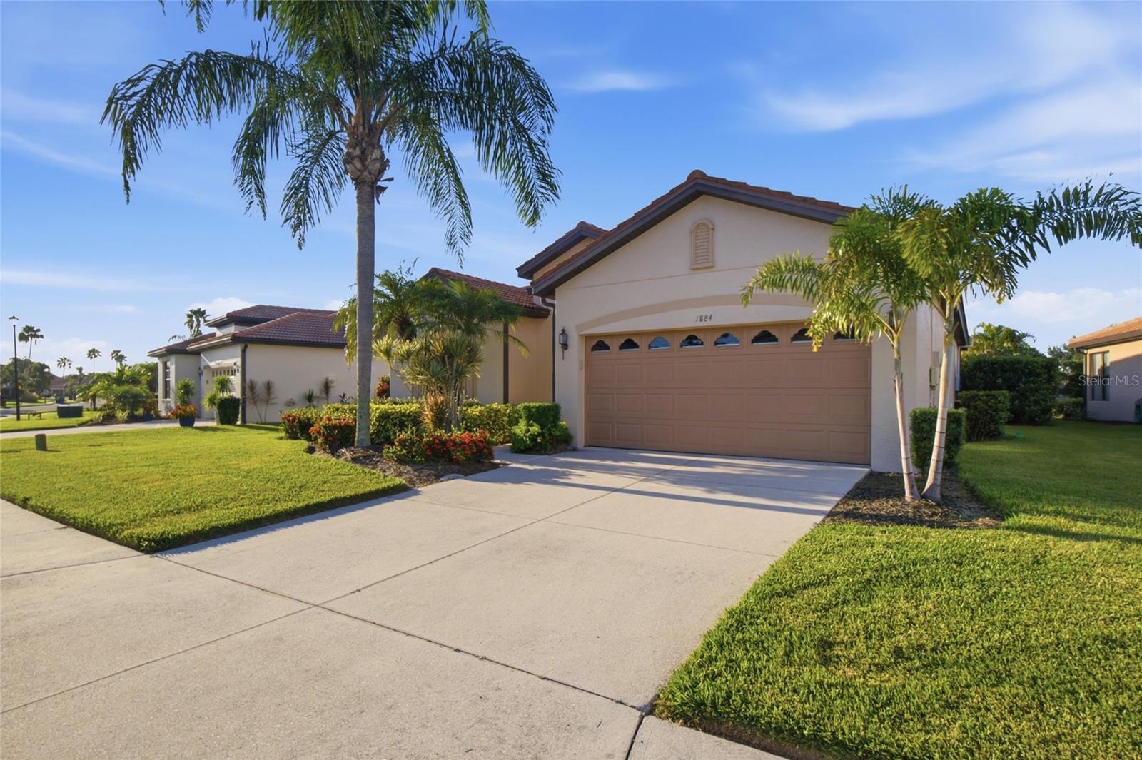 1884 BATELLO DR — photo 40