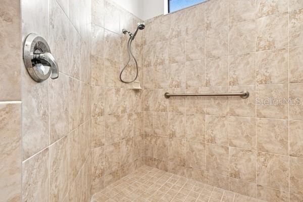 1884 BATELLO DR — photo 23