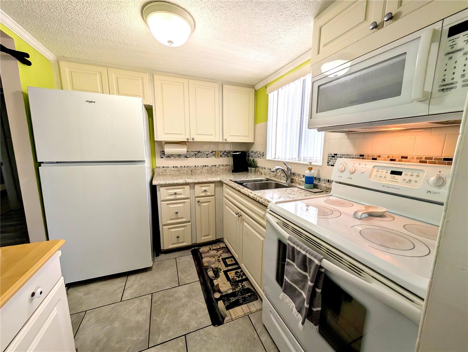 2321 SUNSET DR #H-25 — photo 7