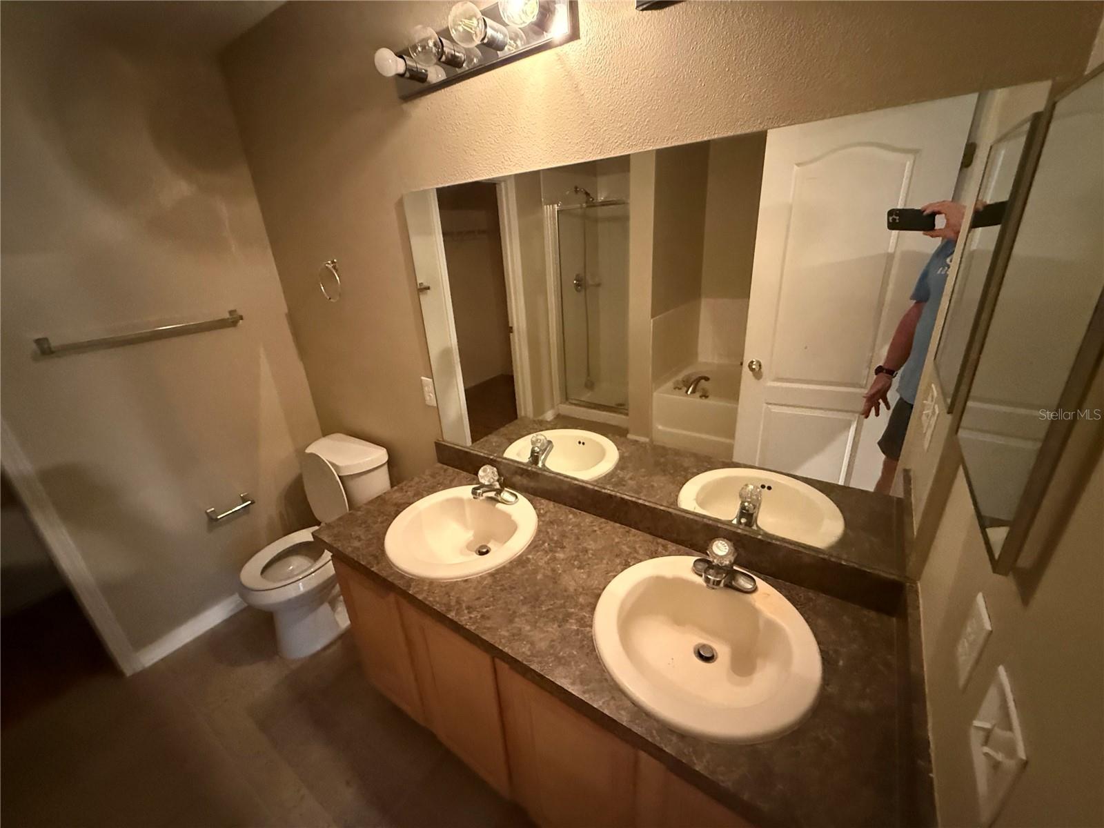 4521 LIMERICK DR — photo 11