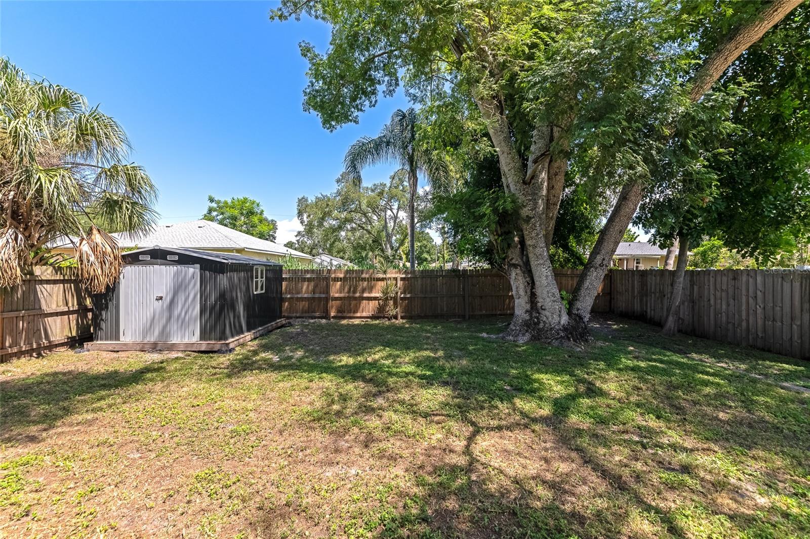 2951 EDGEWOOD LN — photo 24