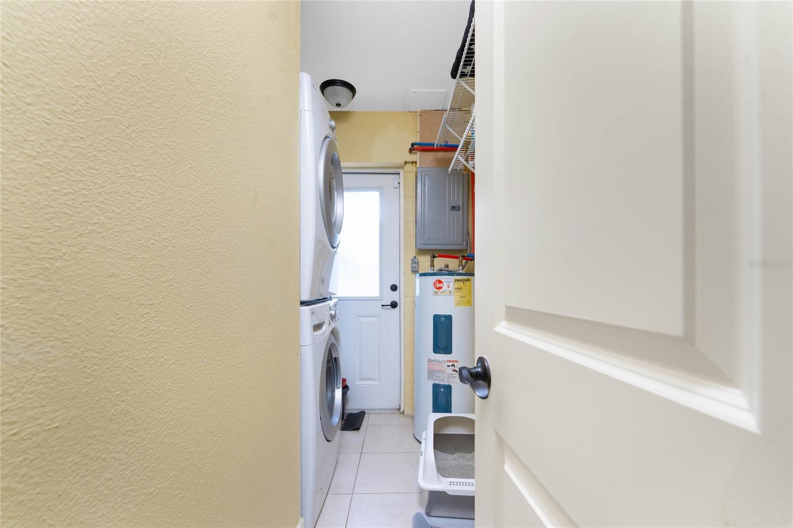 4568 GROBE ST — photo 23