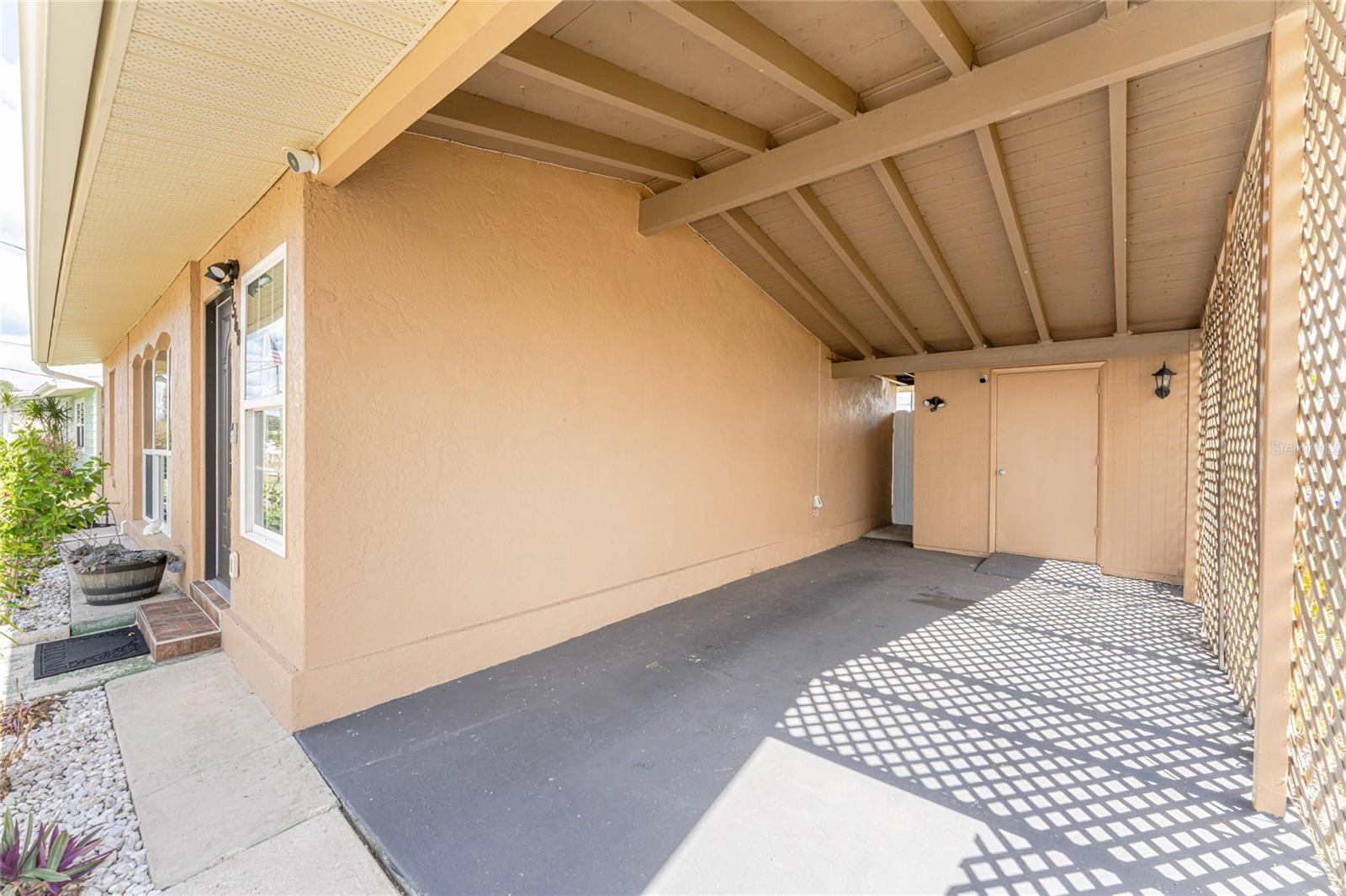 4568 GROBE ST — photo 40