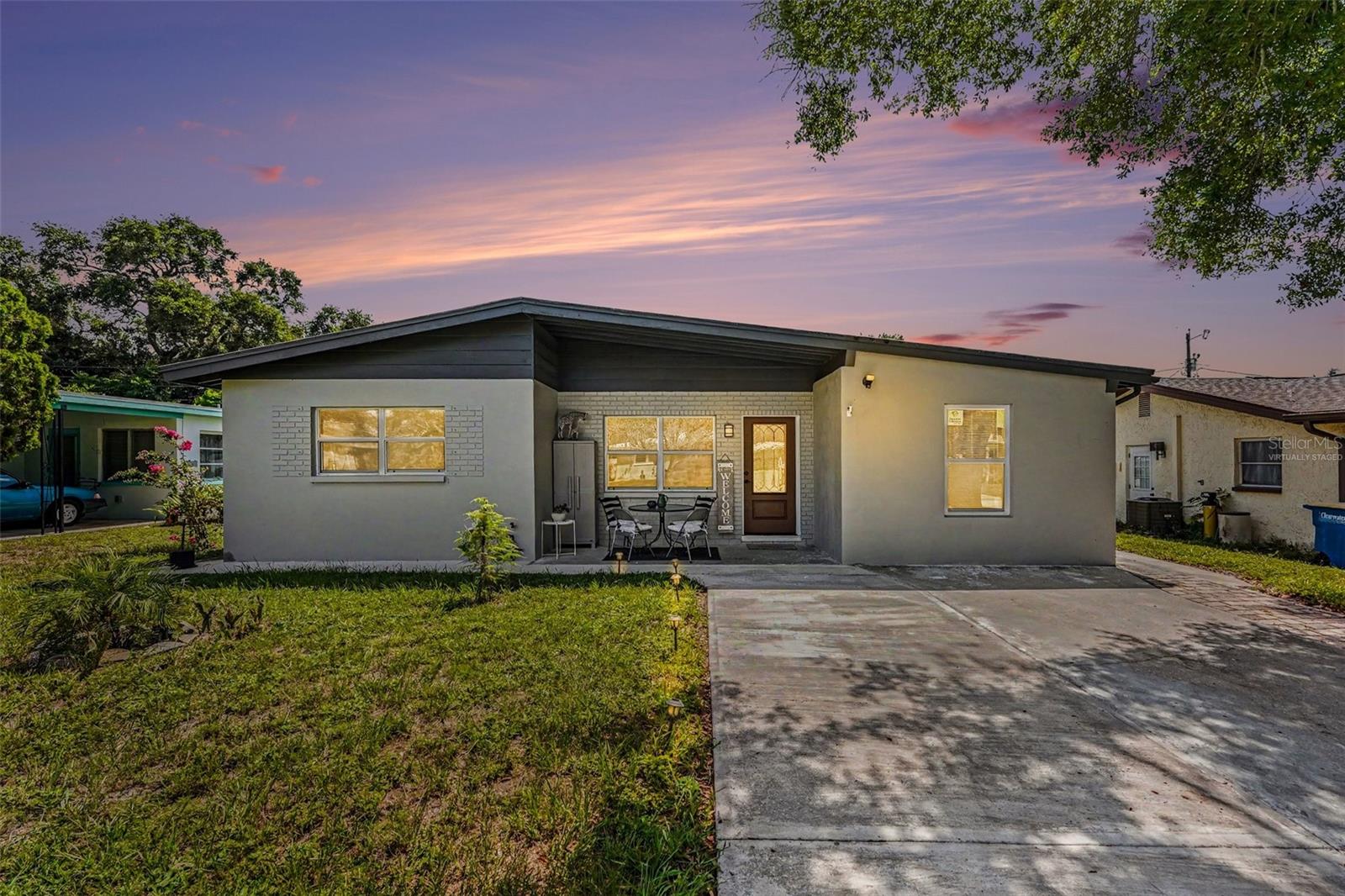 1935 ATLANTIS DR — photo 2