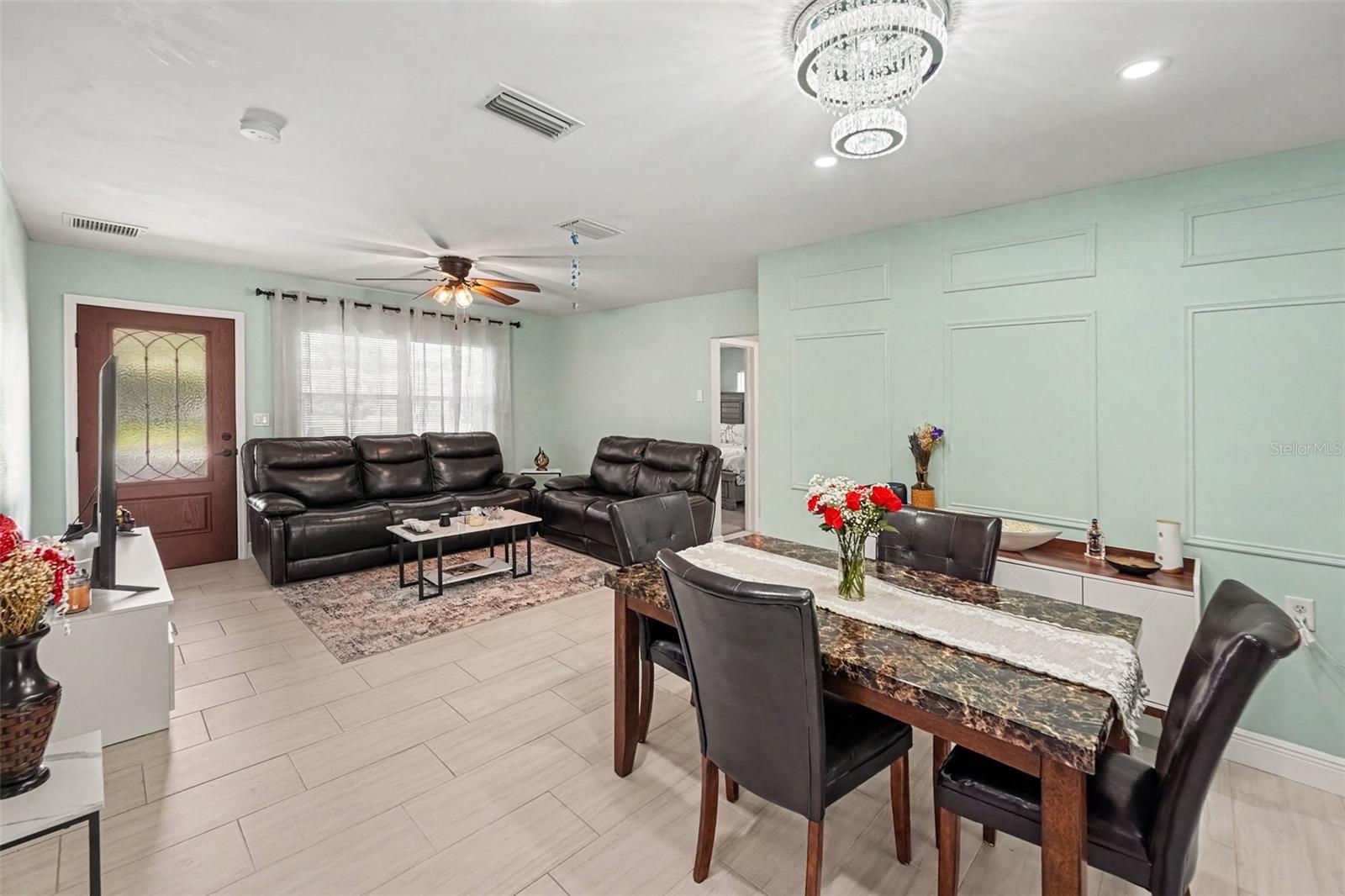 1935 ATLANTIS DR — photo 7