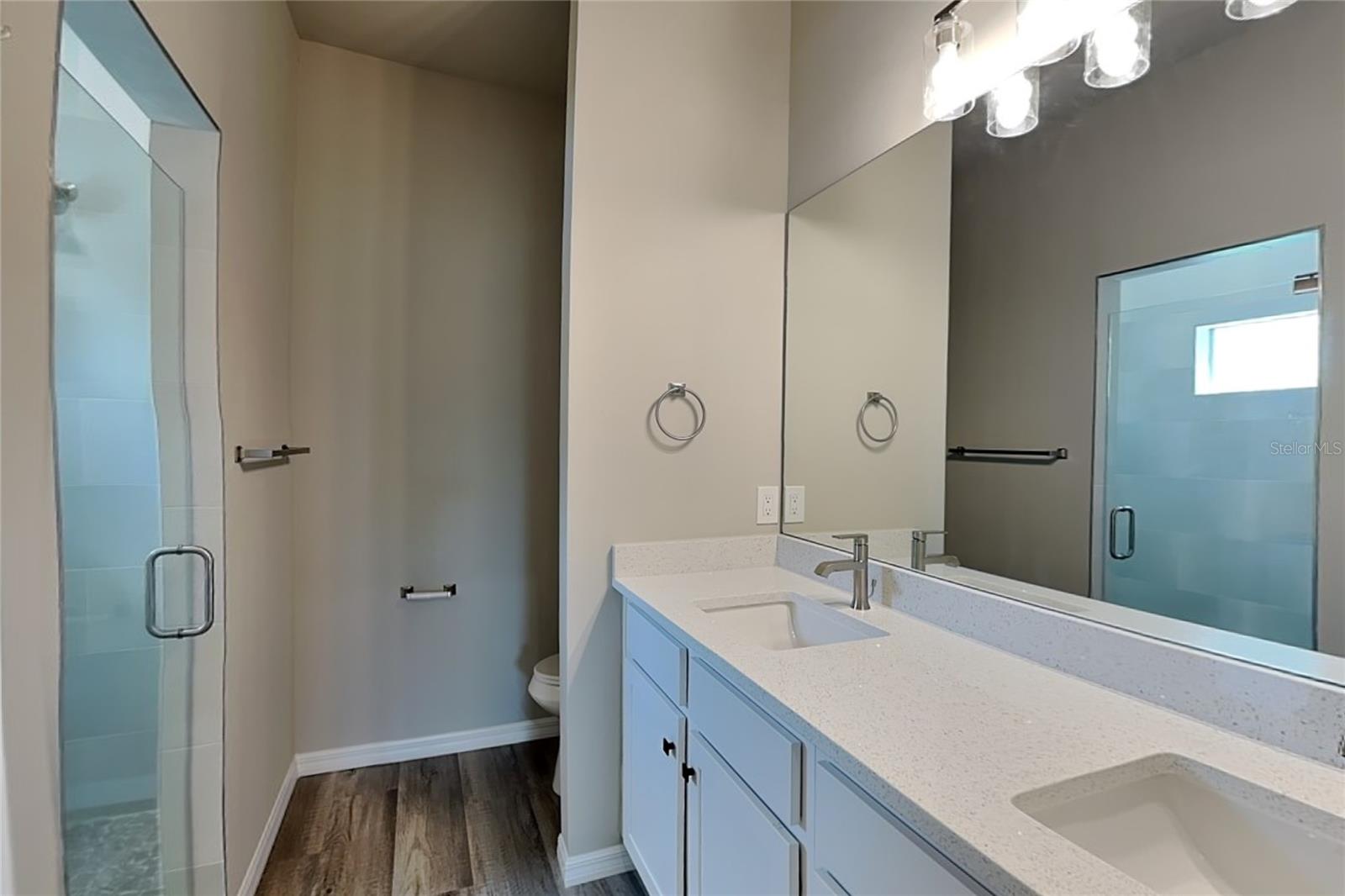 2440 BRONCO LN — photo 9