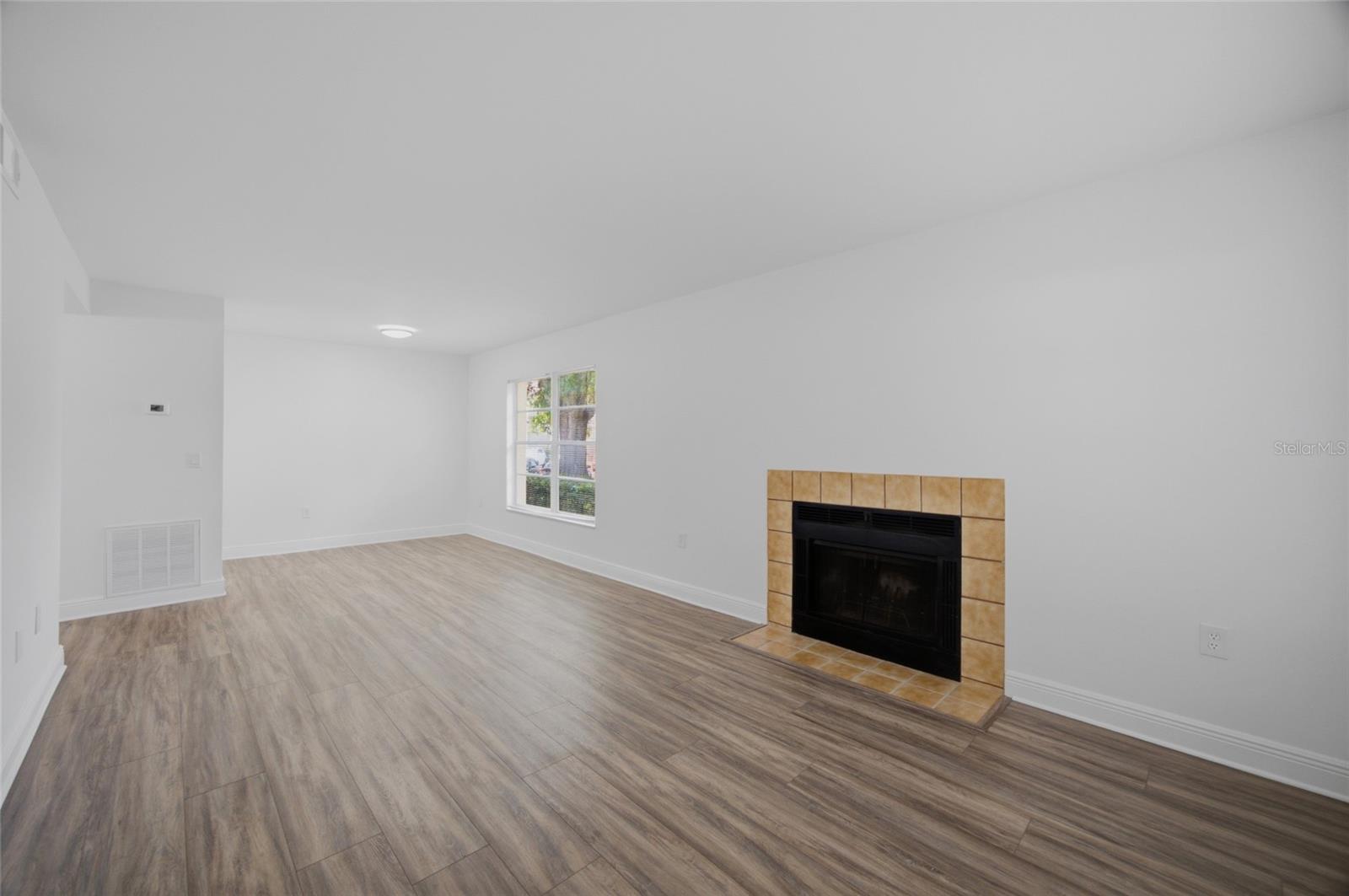 14315 HANGING MOSS CIR #101 — photo 6