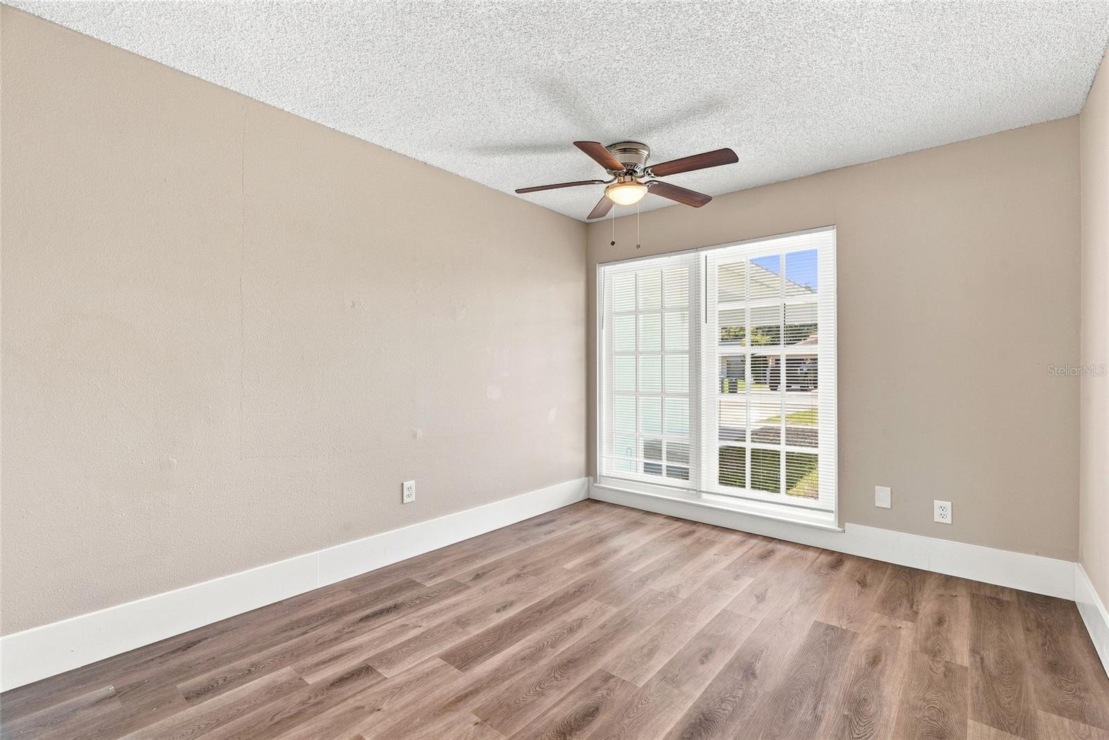 13691 SERENA DR — photo 29