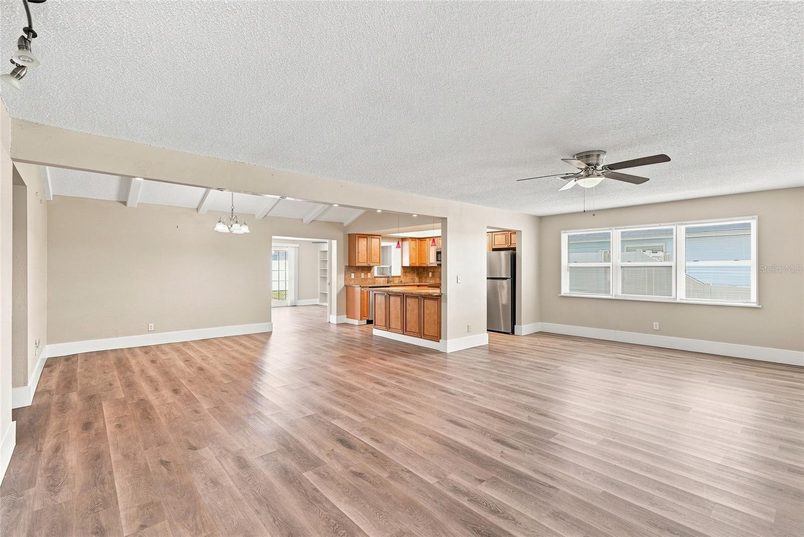 13691 SERENA DR — photo 3