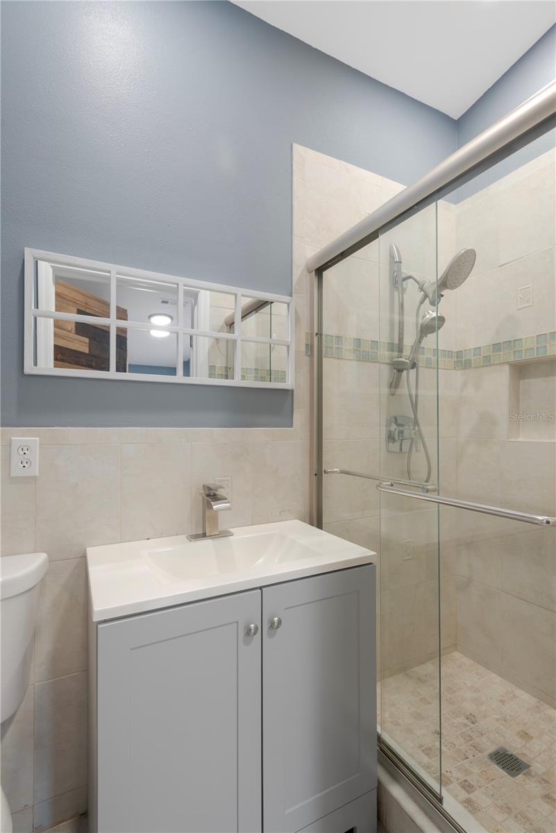 2054 SAFFOLD PARK DR — photo 19