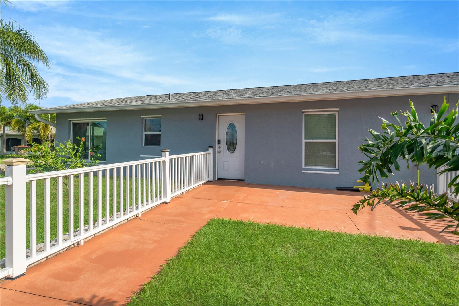 2054 SAFFOLD PARK DR — photo 3