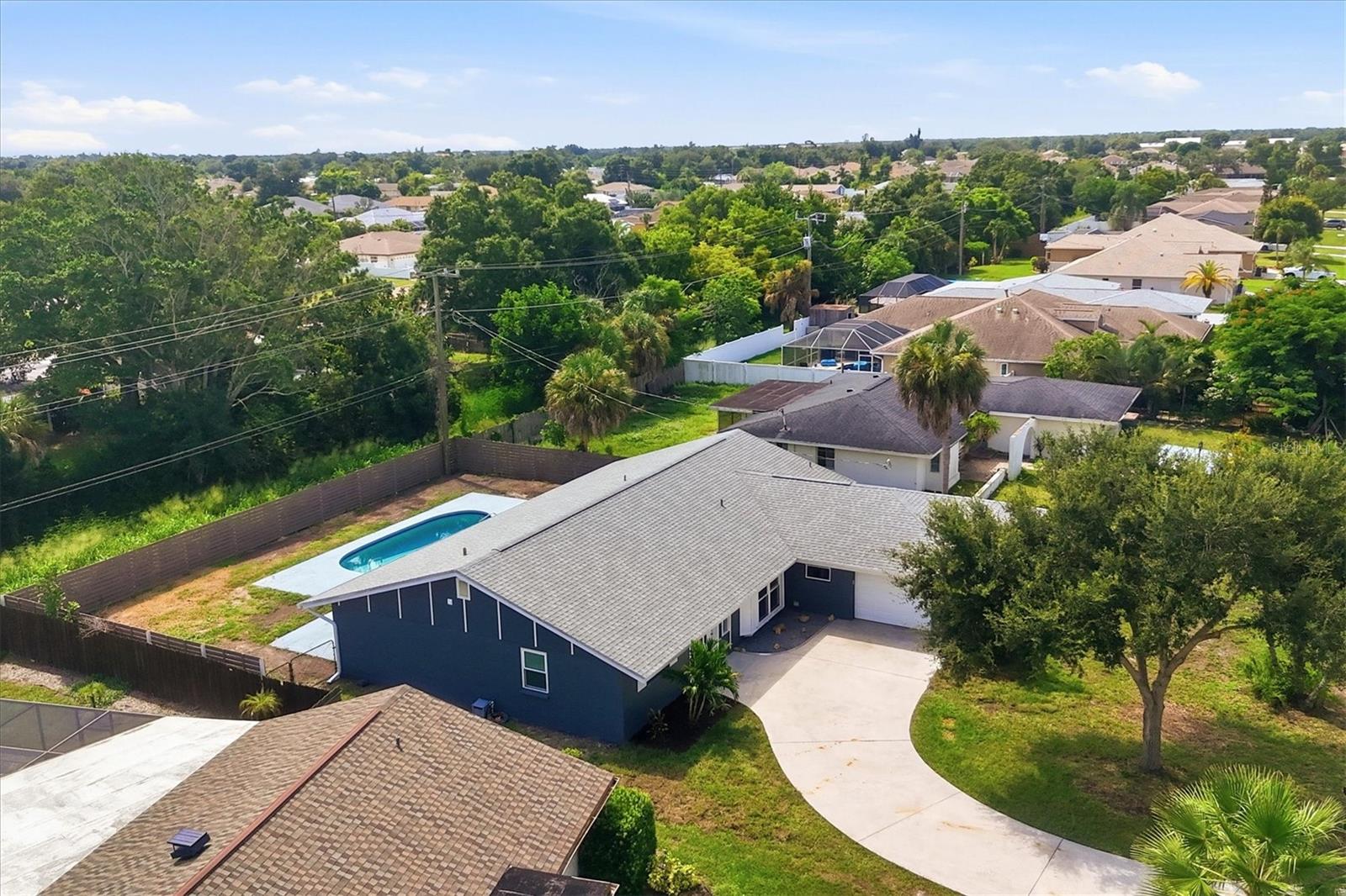 286 MOUNT VERNON DR — photo 38