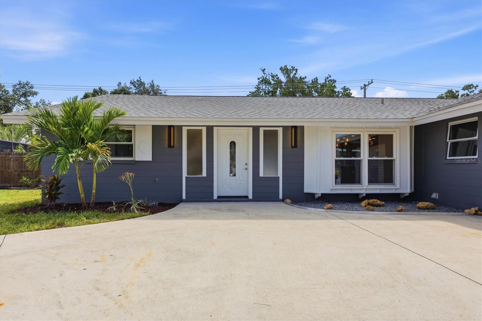 286 MOUNT VERNON DR — photo 3