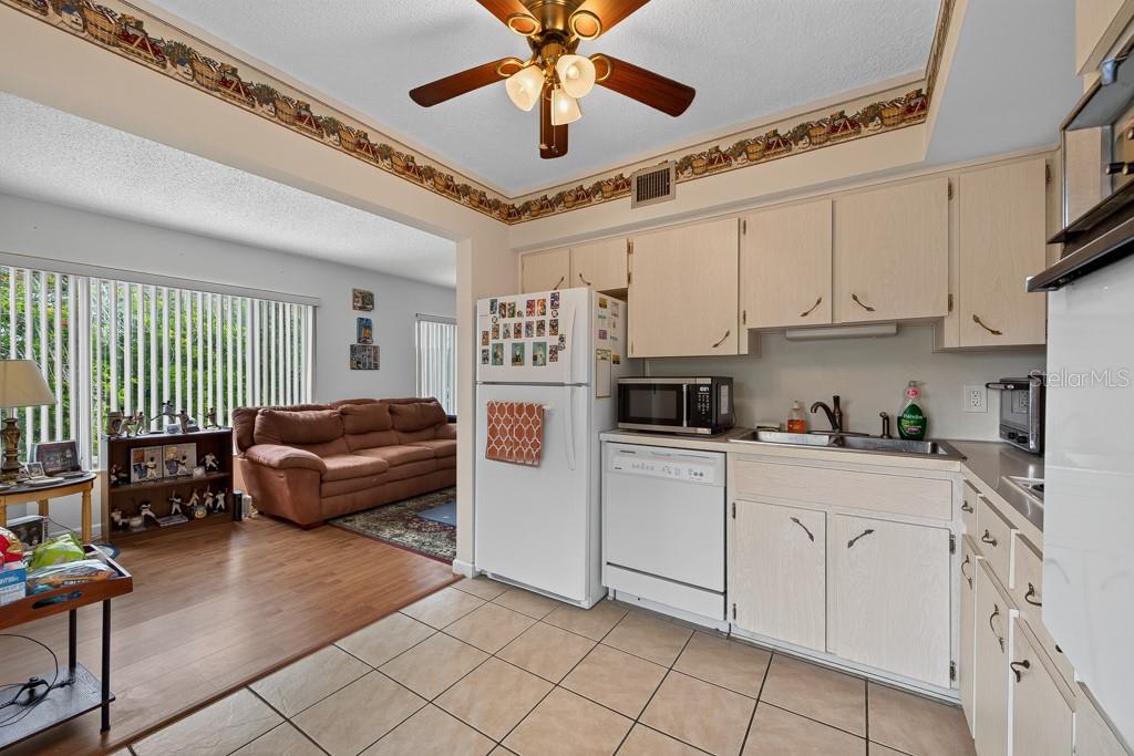 2370 JAMAICAN ST #30 — photo 14