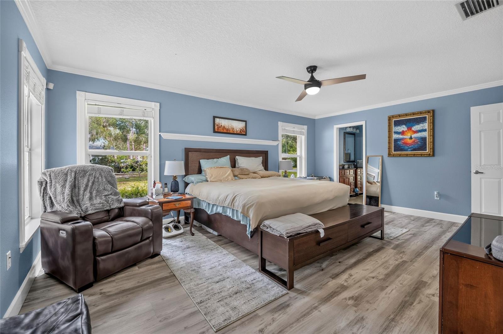 608 WOODVIEW WAY — photo 18
