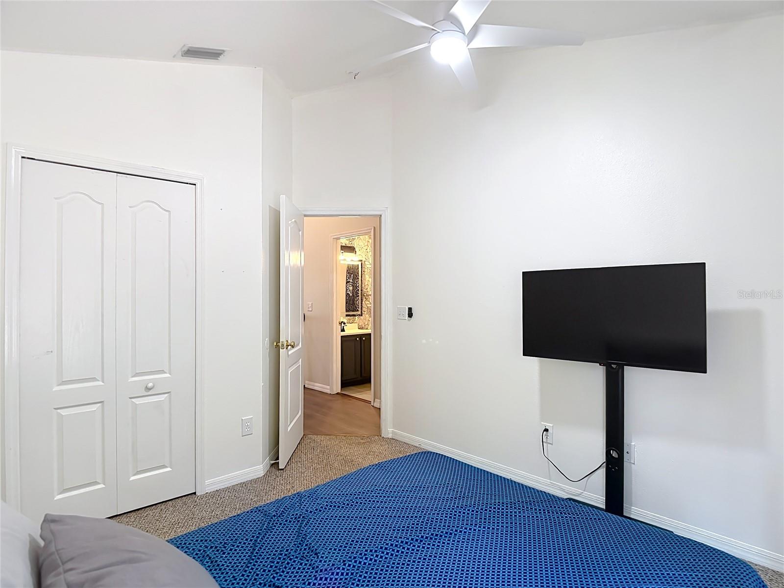 5014 BRIDGEWAY LN — photo 31