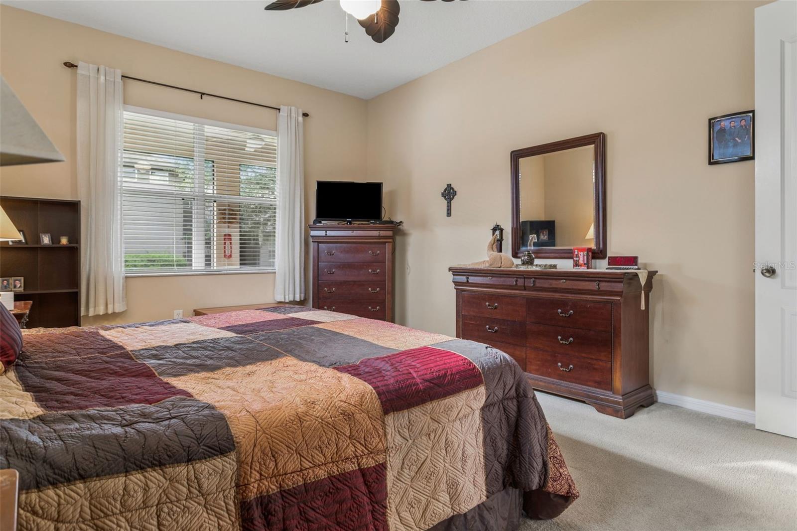 1430 BEACONSFIELD DR — photo 20