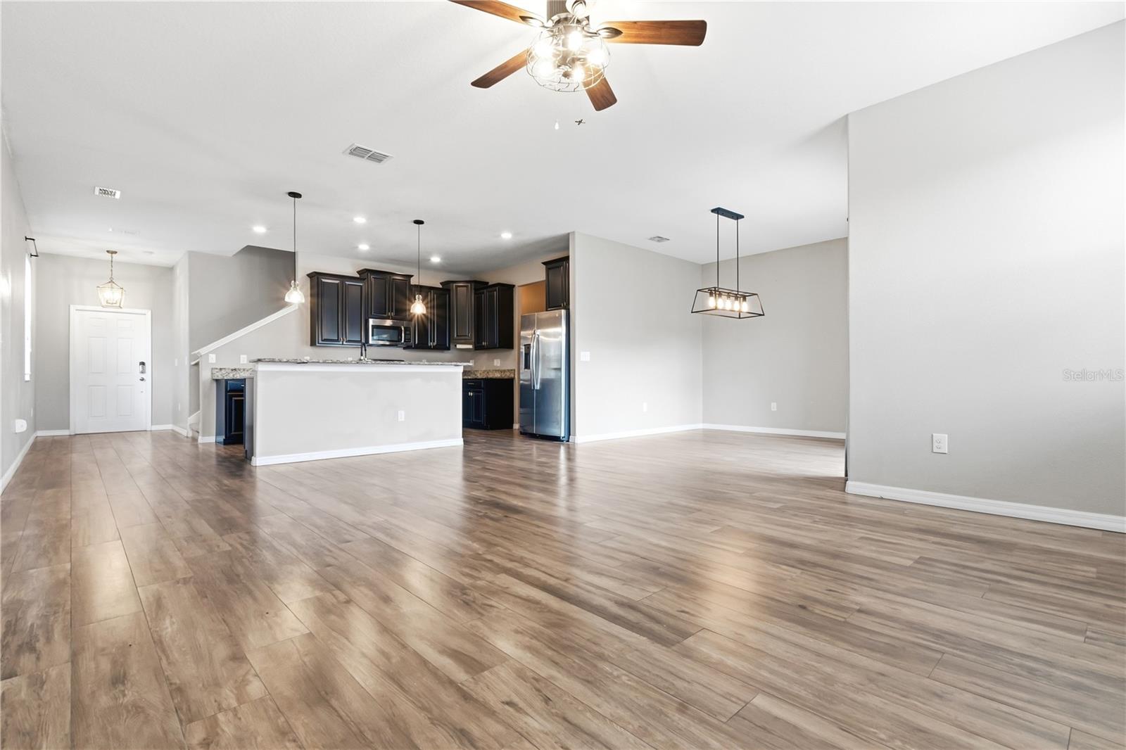 13822 REINDEER CIR — photo 6