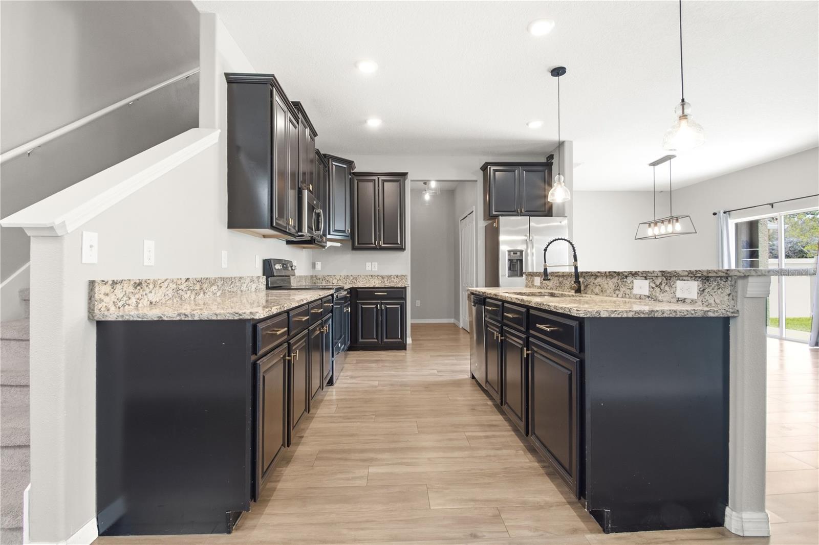 13822 REINDEER CIR — photo 9