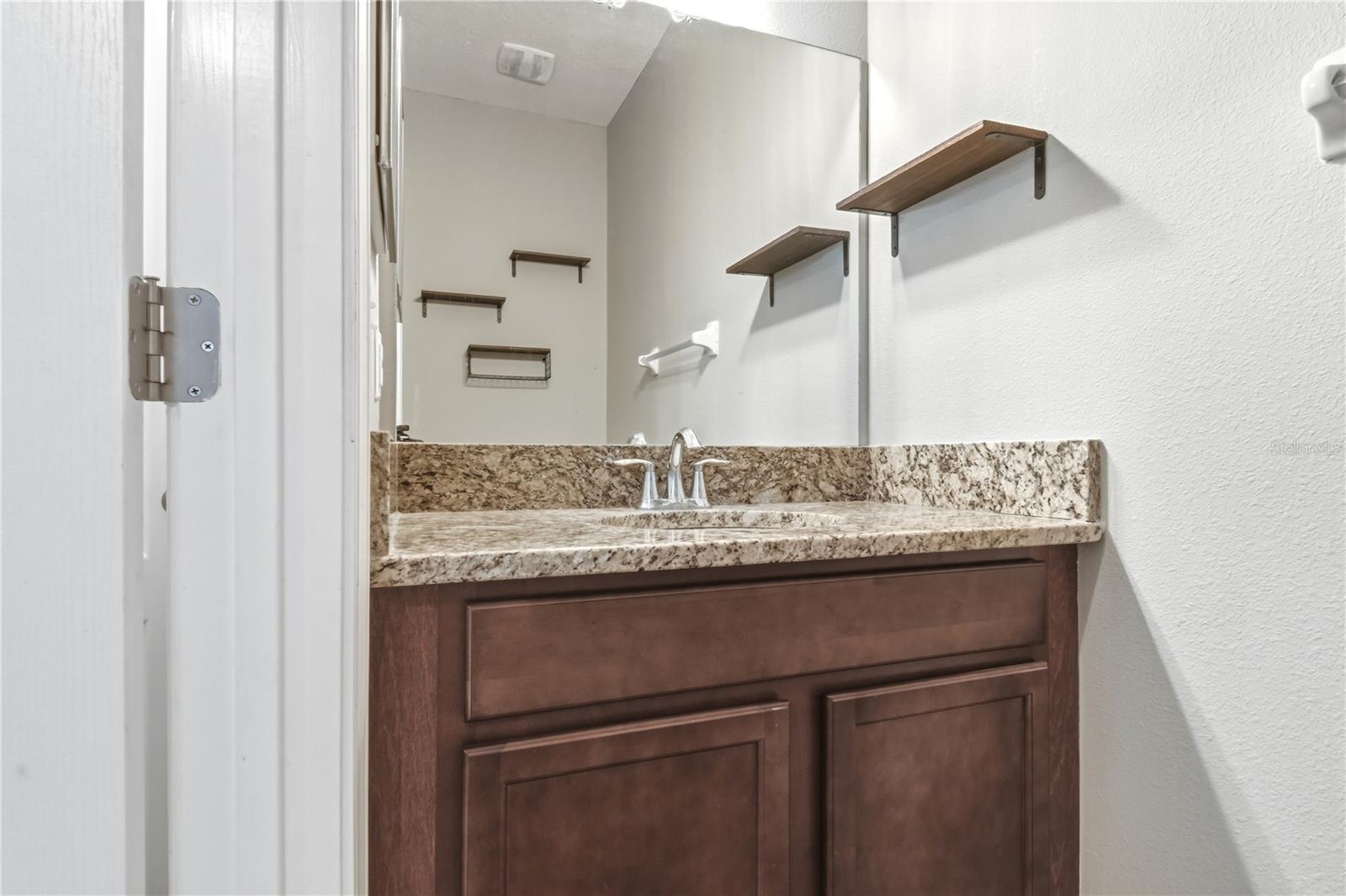 13822 REINDEER CIR — photo 21