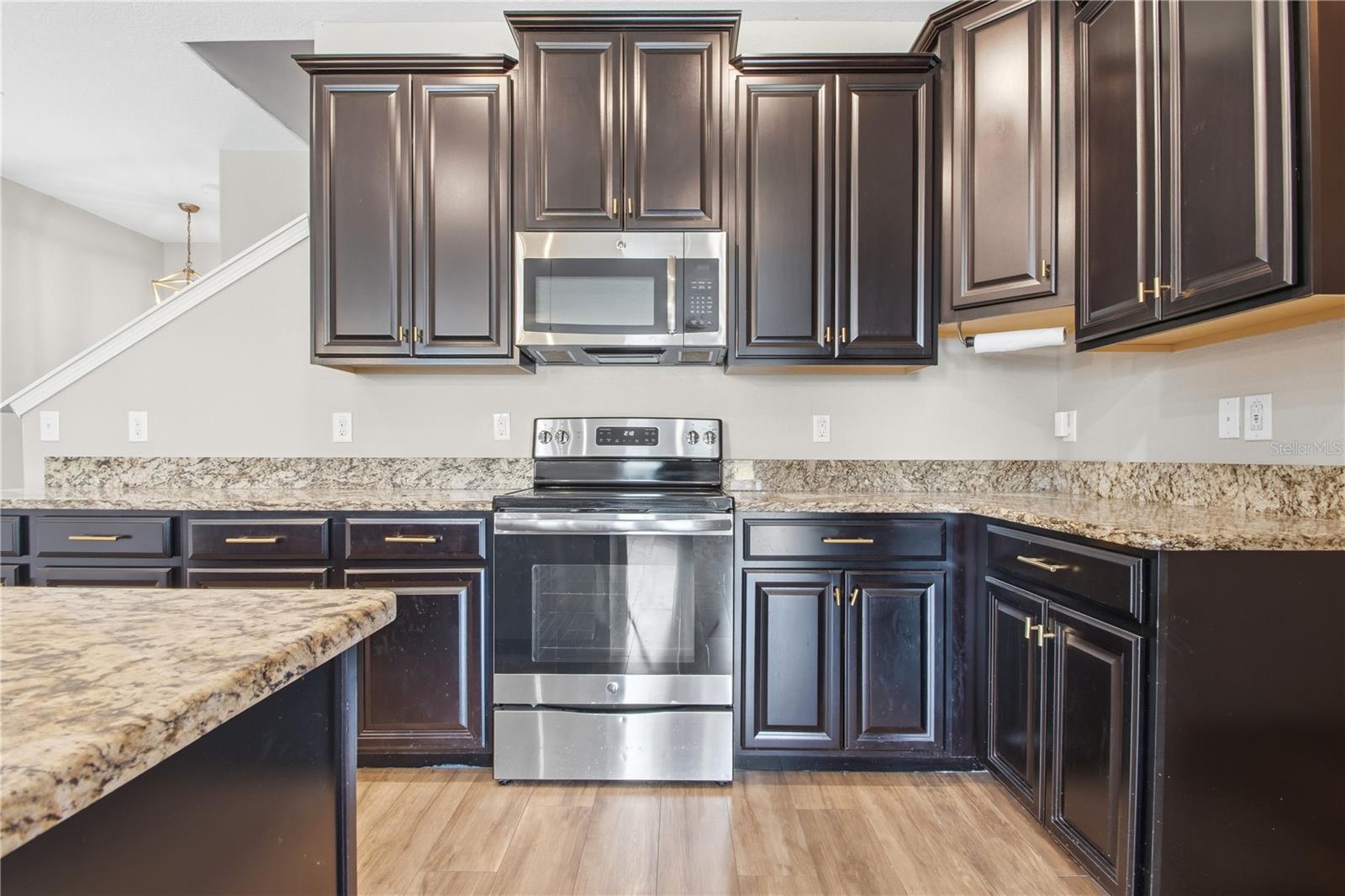 13822 REINDEER CIR — photo 12