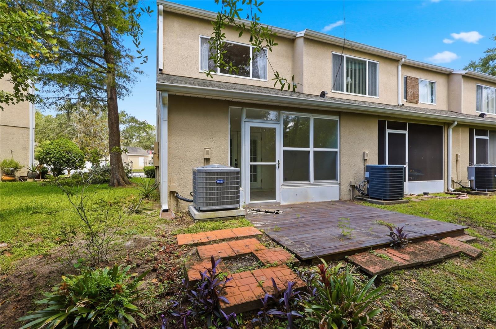5416 CARROLLWOOD KEY DR #8 — photo 27