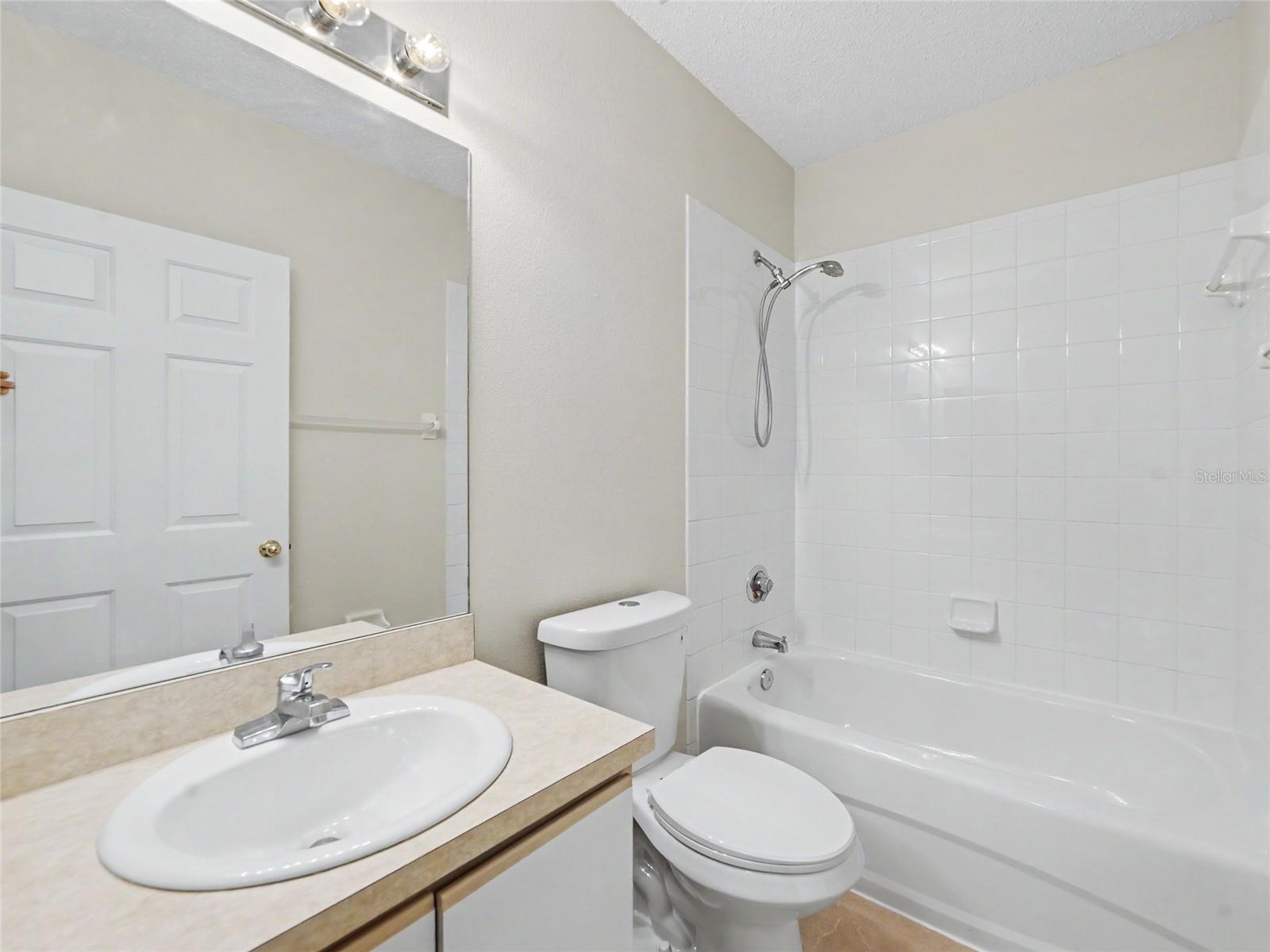 6561 OSPREY LAKE CIR — photo 8