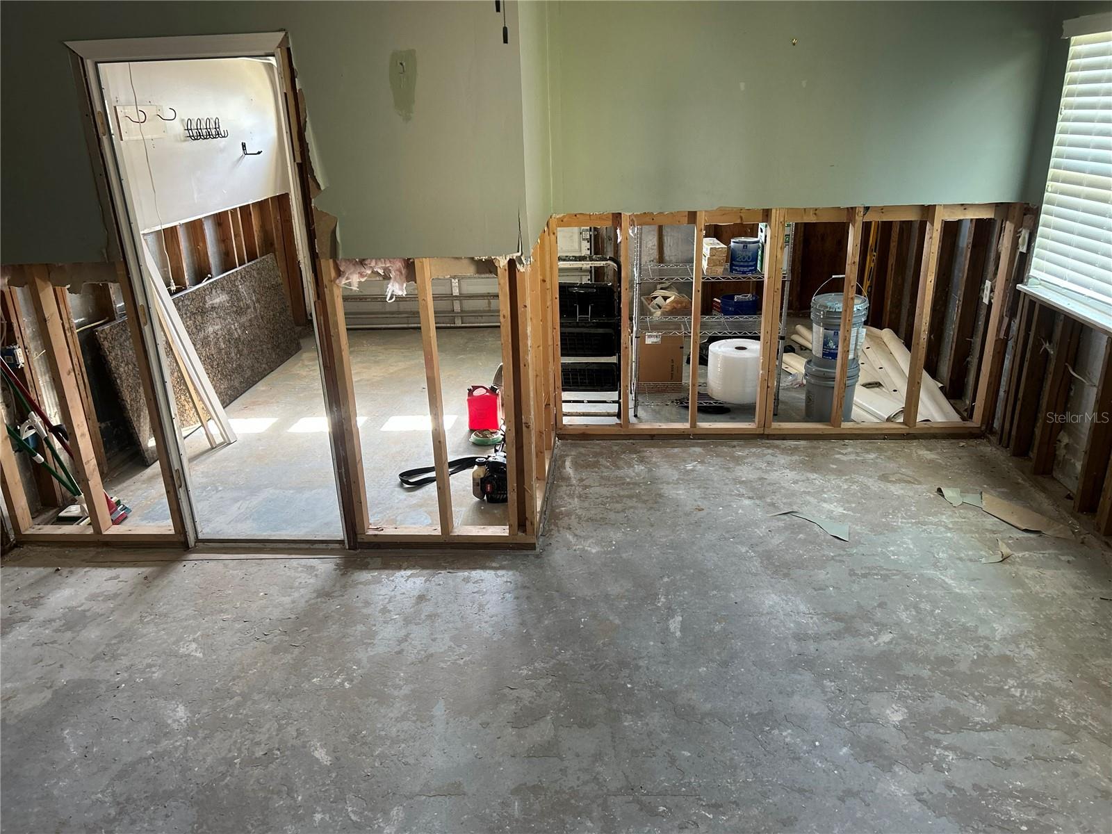 3008 DUPONT ST S — photo 13