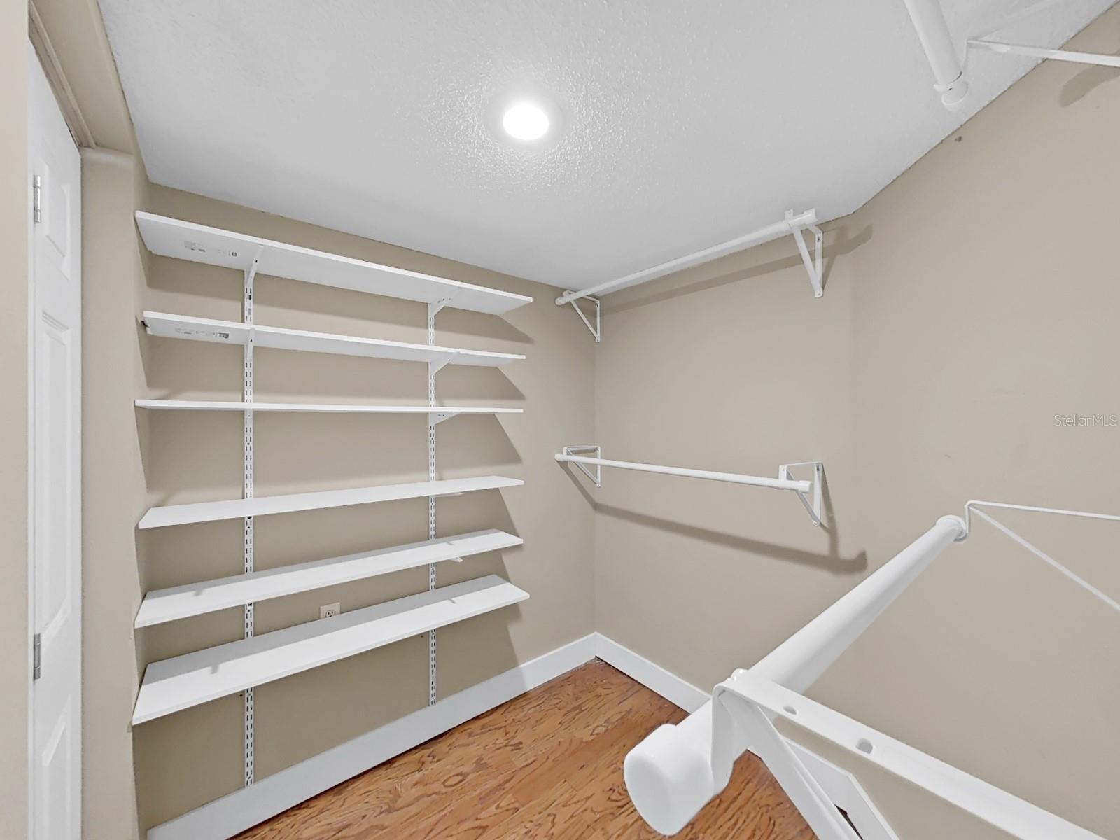 2348 ASAPH CT — photo 39