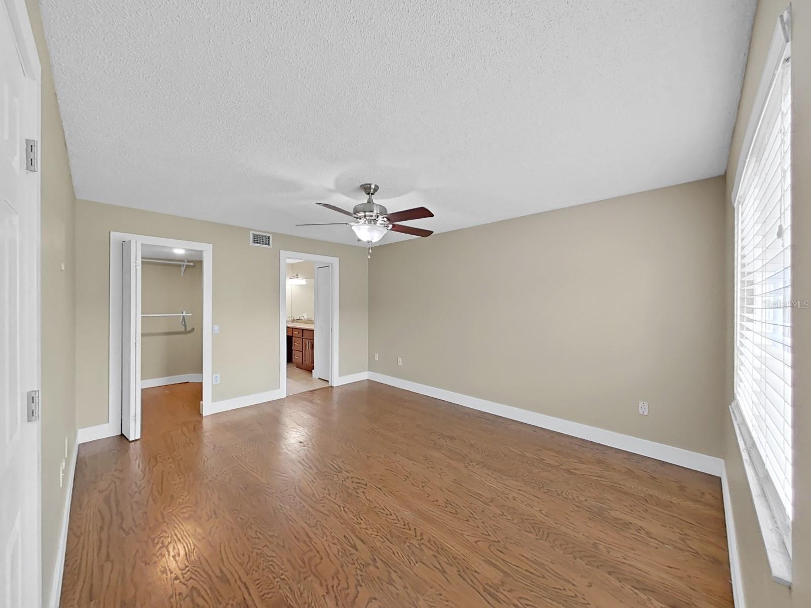 2348 ASAPH CT — photo 21
