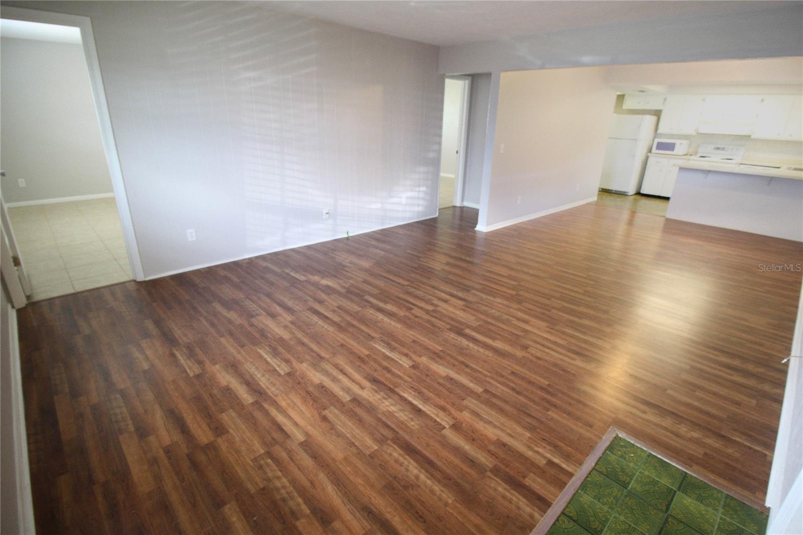 2530 TERRY LANE — photo 3