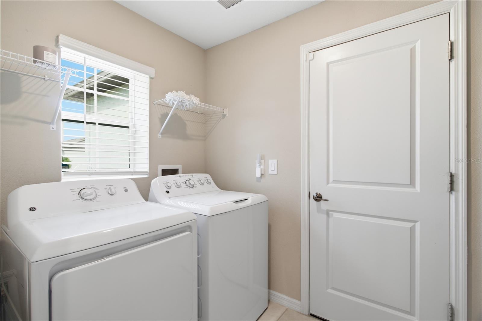 10331 BLUE PLUME CT — photo 12