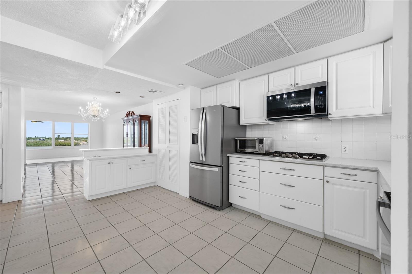 1847 SHORE DR S #509 — photo 7